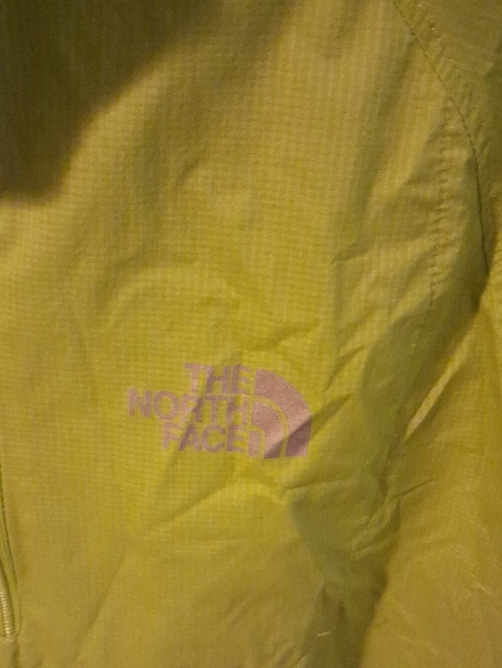 The North Face Men's High-Visibility Lime Green Windbreaker - Picture 3 of 6
